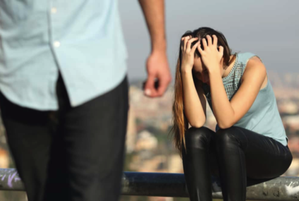 15 semne care îți arată că ești într-o relație toxică